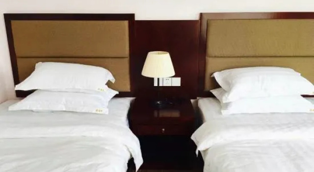 Двухместный семейный люкс с 2 комнатами Haijingwan Hotel