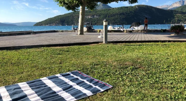Студия Reflets du Lac Annecy, Baie des Voiles - Vue Lac - Terrasse - Plage & Parking Privés