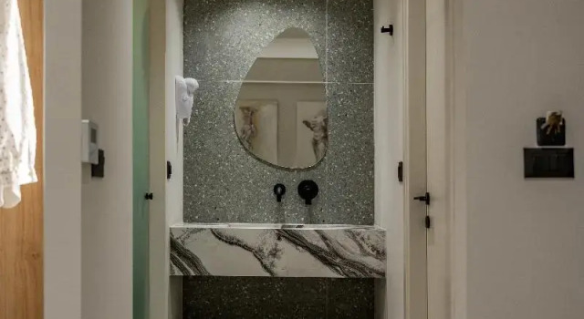 Люкс Luxury c 1 комнатой с балконом Stelios Gardens