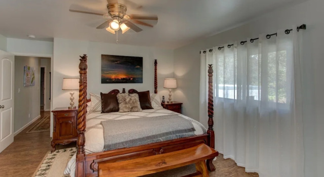 Ferns & Frogs Forest Hale 3 Bedroom Home by RedAwning