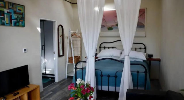 Little Linney - Sleeps 2 - Garden - Parking - Wifi