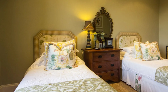 Holland House B&B, Забронировать Отель Морнингсайд Дурбан
