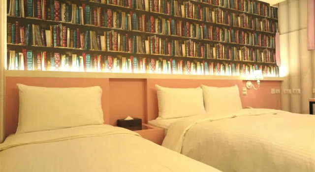 Трёхместный номер Standard 191 Hotel
