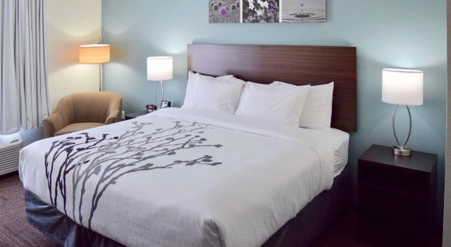 Двухместный номер Standard Sleep Inn & Suites Houston Westchase - Little Saigon