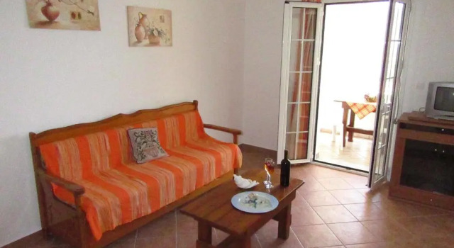 Kalotina's Apartments