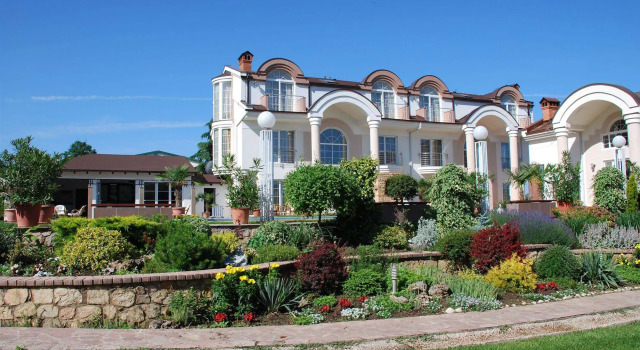 Aleksandar Villa & Spa, Buchen Sie Villa Velestovo Ohrid