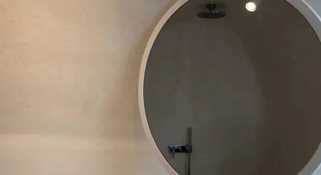 Люкс с балконом Gala Suites