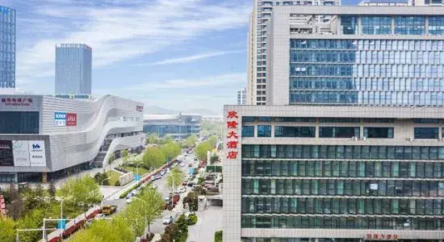 Qingdao Xinlong Grand Hotel (Jinshatan), Prenota Hotel Hotel a Shandong con parcheggio, Parcheggio