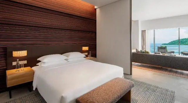 Двухместный люкс с видом на море Hyatt Centric Kota Kinabalu