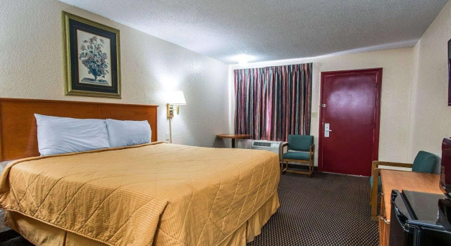 Двухместный номер Standard Rodeway Inn Fort Pierce I-95