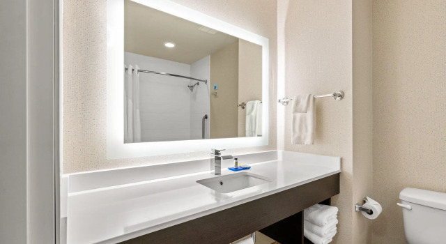 Двухместный номер Standard Holiday Inn Express & Suites Klamath Falls Central by IHG