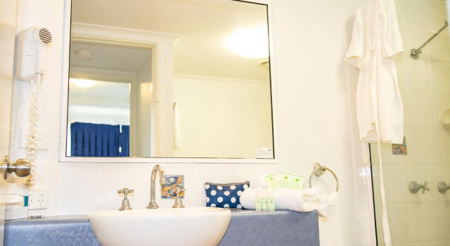 Двухместные апартаменты c 1 комнатой Mackay Seabreeze Apartments