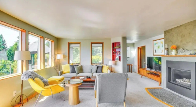 Gig Harbor Home: Large Deck, Outdoor Dining Area, จอง บ้านพักตากอากาศ Gig Harbor Washington (state)