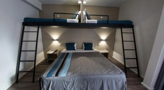 Четырёхместный номер Standard с балконом Hotel do Parque