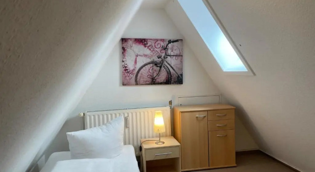 Apartment mit Balkon No2, Prenota Appartamento Hotel a Garz con parcheggio, Parcheggio