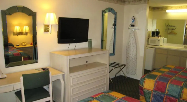 Town House Motel, Buchen Sie Motel Lancaster Kalifornien