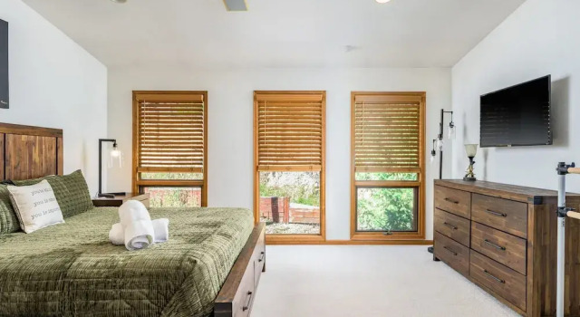 Mountain View Apartment Near Downtown Trails, Buchen Sie Ferienwohnung Evergreen Colorado