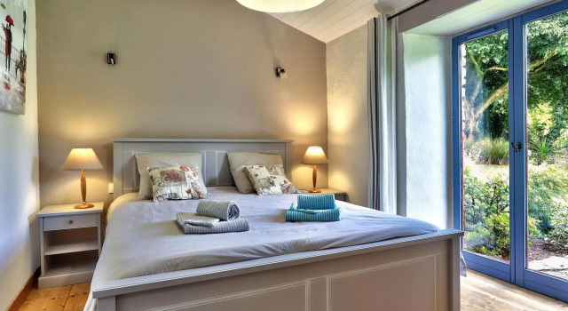 Inviting holiday home in Huelgoat with terrace, Rezerwuj Hotel  