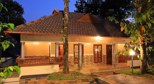 Lake n Hills Resorts