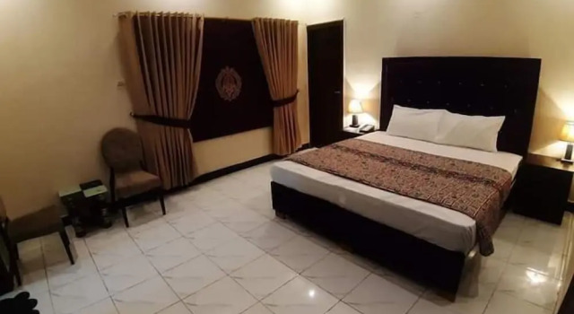 Hotel Royal Defence