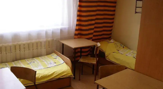 Dom Studencki Atol, Boek Hotel Hotels in Klein-Polen met parkeren, Parkeren