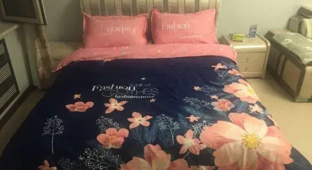Zhaodong Xiaoyi Homestay, Book Hotel Zhaodong China