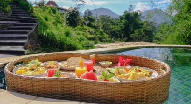 Полулюкс Munduk Tentrem Resort