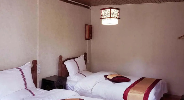 Двухместный номер Standard с красивым видом из окна Baisha Holiday Resort Lijiang