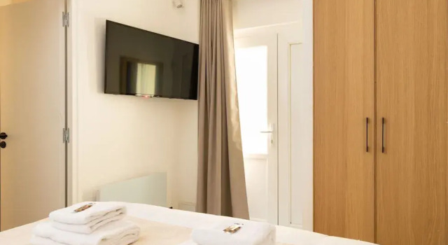 Elegance & Comfort With A/C in the Heart of 11th, Забронировать Апарт-отель Апарт-отели Парижа, рядом с Курон, Апарт-отель