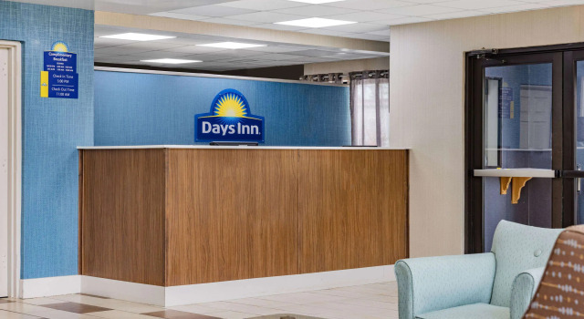 Days Inn & Suites Midtown, Varaa Hotelli Savannah Georgia