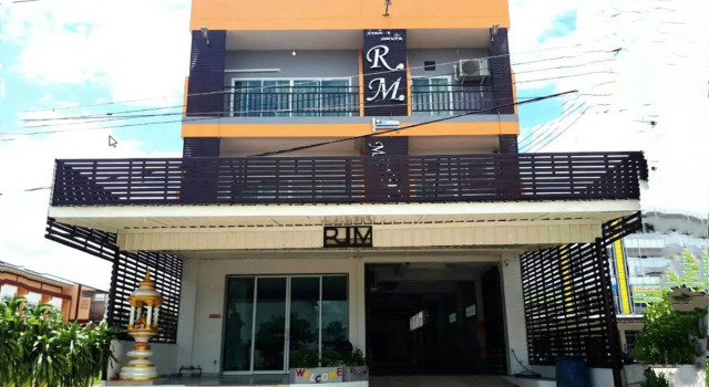 R.M. Mansion Surin
