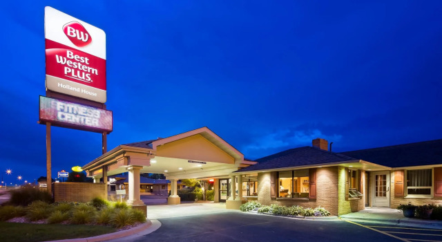 Quality Inn & Suites Detroit Lakes, Varaa Hotelli Hotellit Minnesota pysäköinnillä, Pysäköinti