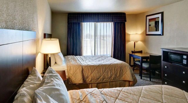 Четырёхместный номер Standard Quality Inn & Suites Terrell