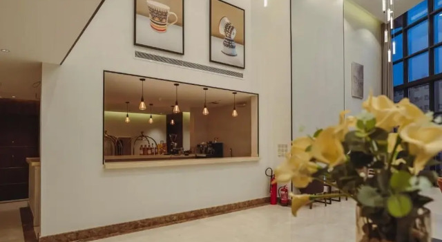 W-Suites Al Souda