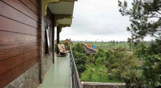 Villa Ayunisa