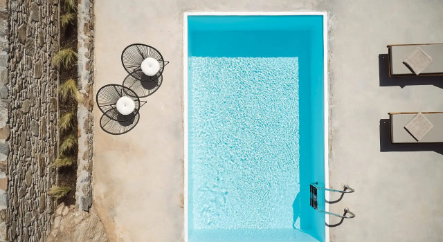 Полулюкс Niva Pool Suites