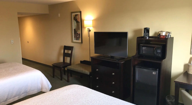 Четырёхместный номер Standard Hampton Inn and Suites Austin - Lakeway