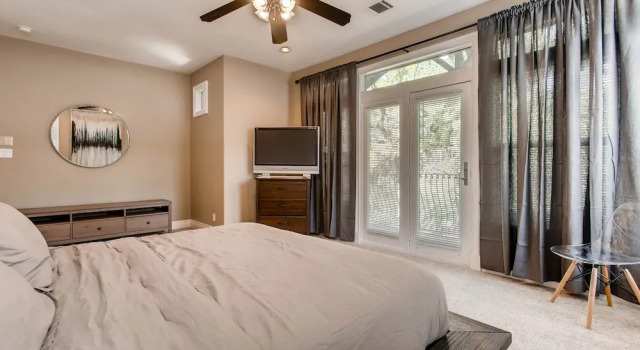 Коттедж Luxury Luxury 4 Bedroom Home in Central Austin