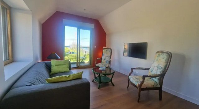 Cottage in Plougasnou Near Stunning Beaches
