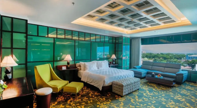 Двухместный полулюкс Grand Sya Hotel