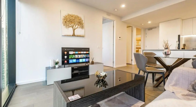 Spectacular High level 2BR apt in Melbourne CBD, Забронировать Отель Мельбурн - центр города Мельбурн, рядом с Австралийский институт среднего профессионального и высшего образования