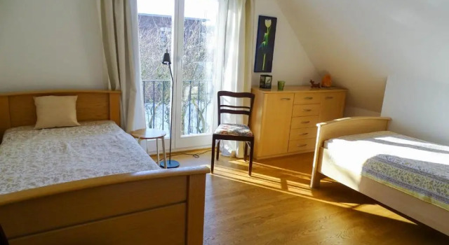 Reetdachhaus im Fischerdorf, Забронировать Апартаменты/квартира Отели Фрест с парковкой, Парковка
