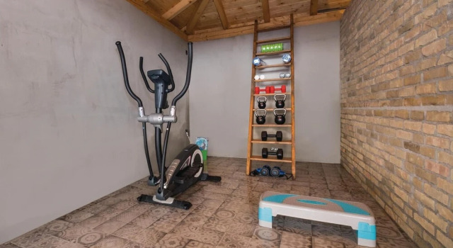 Amazing Home in Zagreb With Outdoor Swimming Pool, Wifi and Outdoor Swimming Pool, Rezerwuj Hotel Dolje Zagrzeb