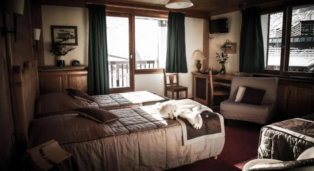 Четырёхместный номер Standard Hôtel Le Refuge