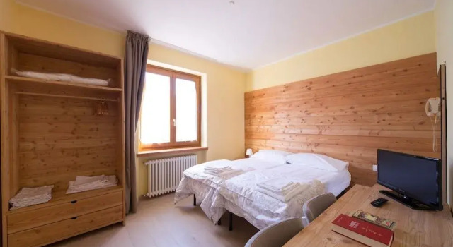 B&B Anna, Забронировать Отель «постель и завтрак» Ровере-делла-Луна Трентино-Альто-Адидже