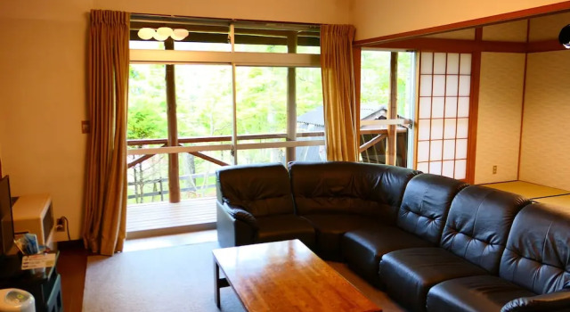 Risumura Holiday House, Забронировать Отель Яманакако Mount Fuji, рядом с Озеро Яманака