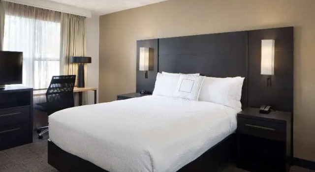 Четырёхместный люкс Sonesta ES Suites Fresno