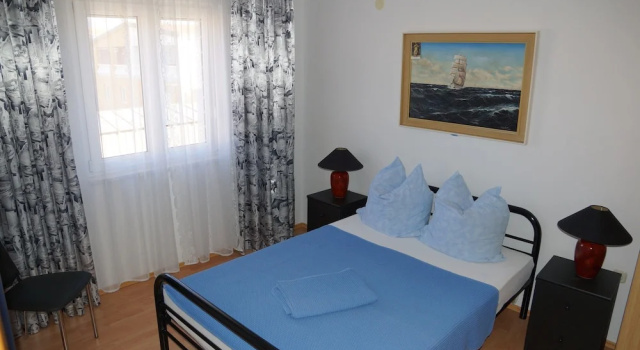 Apartments Hrgovcic, Забронировать Апартаменты/квартира Вир Zadar Islands
