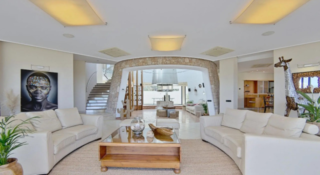 Villa Sunset Deluxe Live Luxury Lifestyle in Ibiza, Book Villa Hotels in Ibiza with a Pool, Swimming Pool