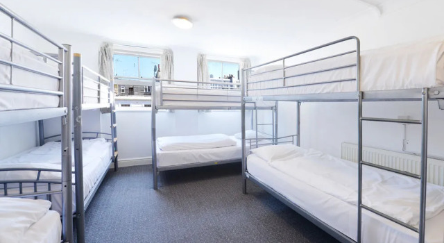 Gallery Hyde Park Hostel